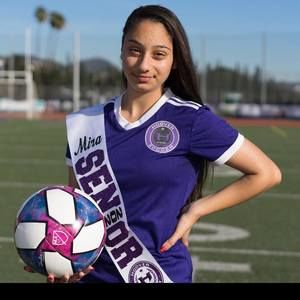 Meet your Posher, Mira